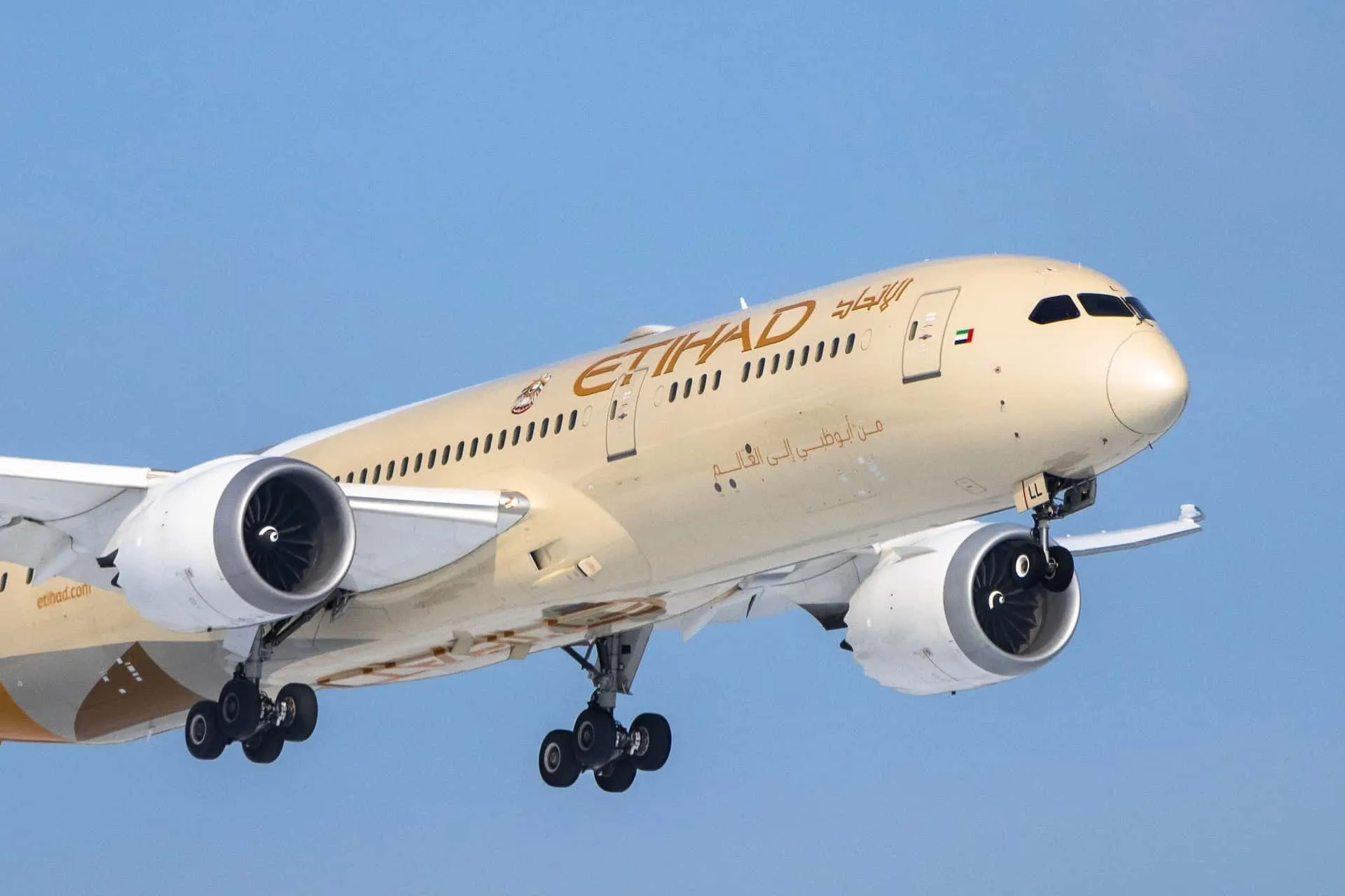 So Long, Jumbo Jet: Etihad’s A380 Bids Farewell to JFK